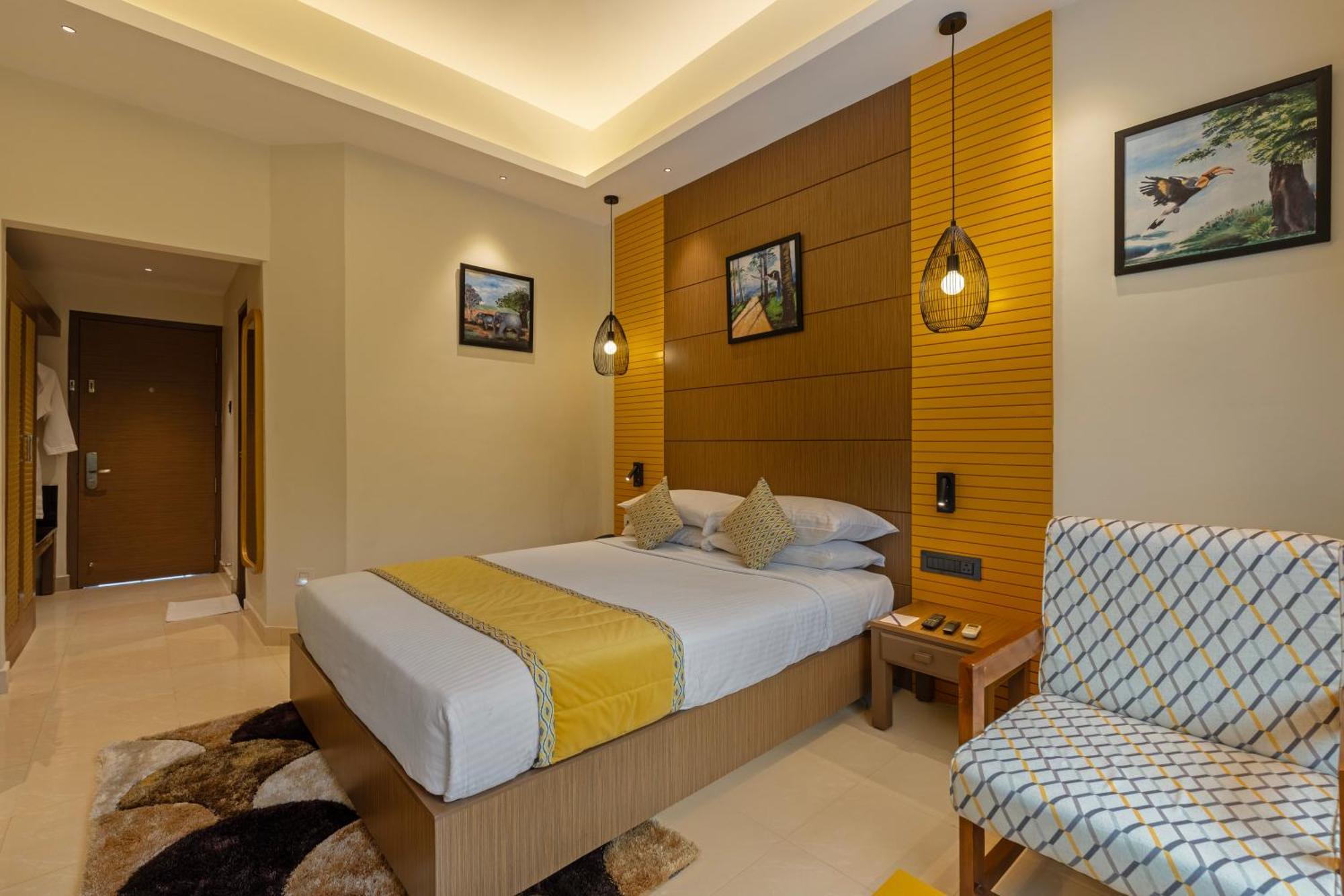 Sterling Munnar Hotel Exterior photo