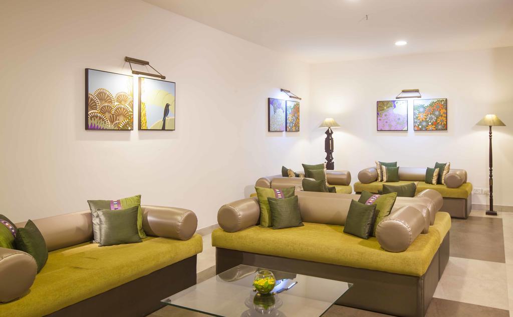 Sterling Munnar Hotel Exterior photo