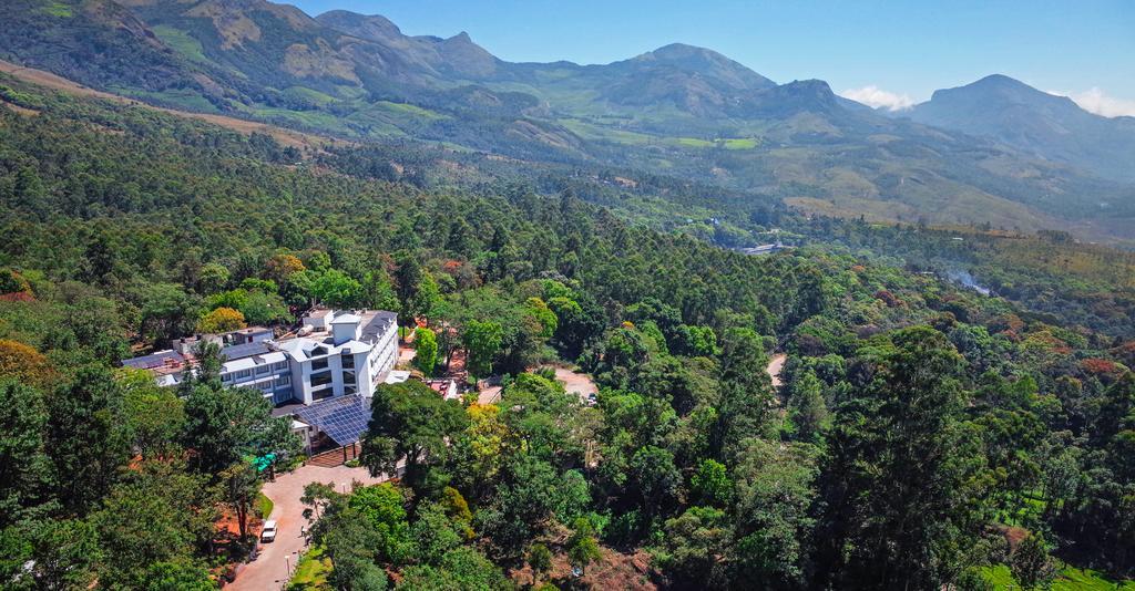 Sterling Munnar Hotel Exterior photo