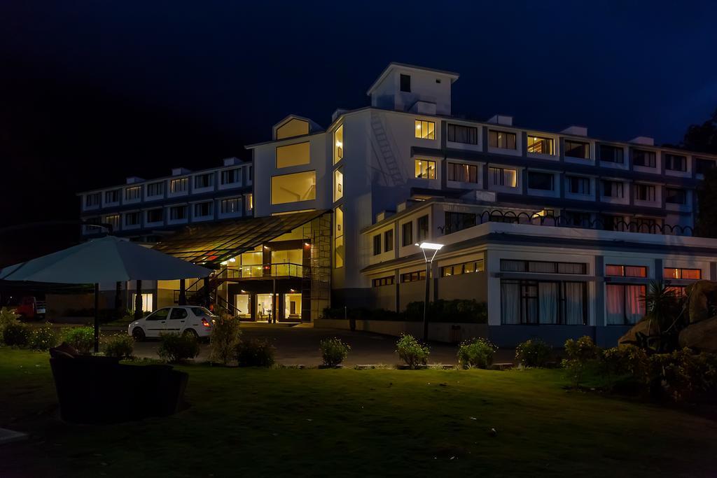 Sterling Munnar Hotel Exterior photo